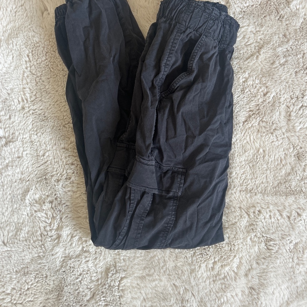 American eagle cargo pants
